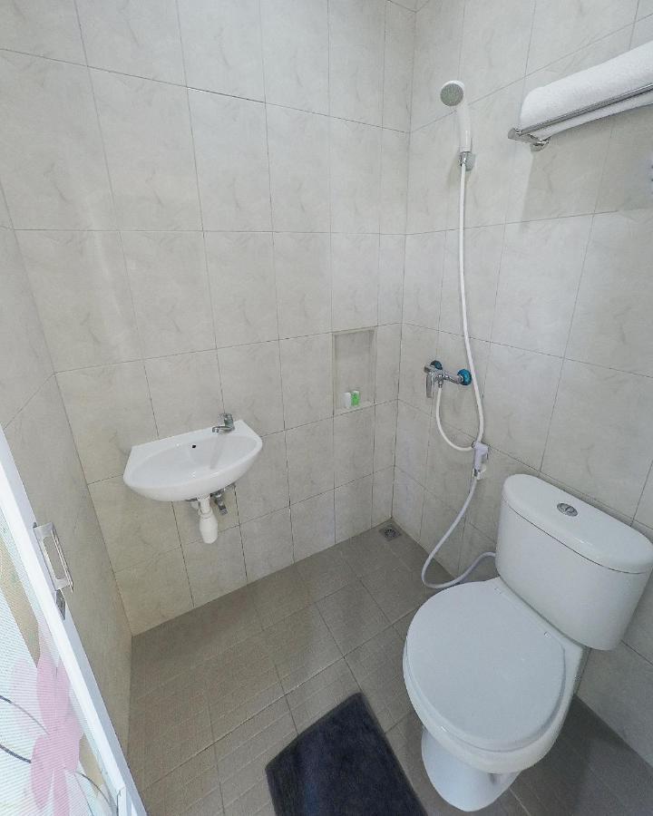 City Residence Kutai 32 Surabaya Exterior foto